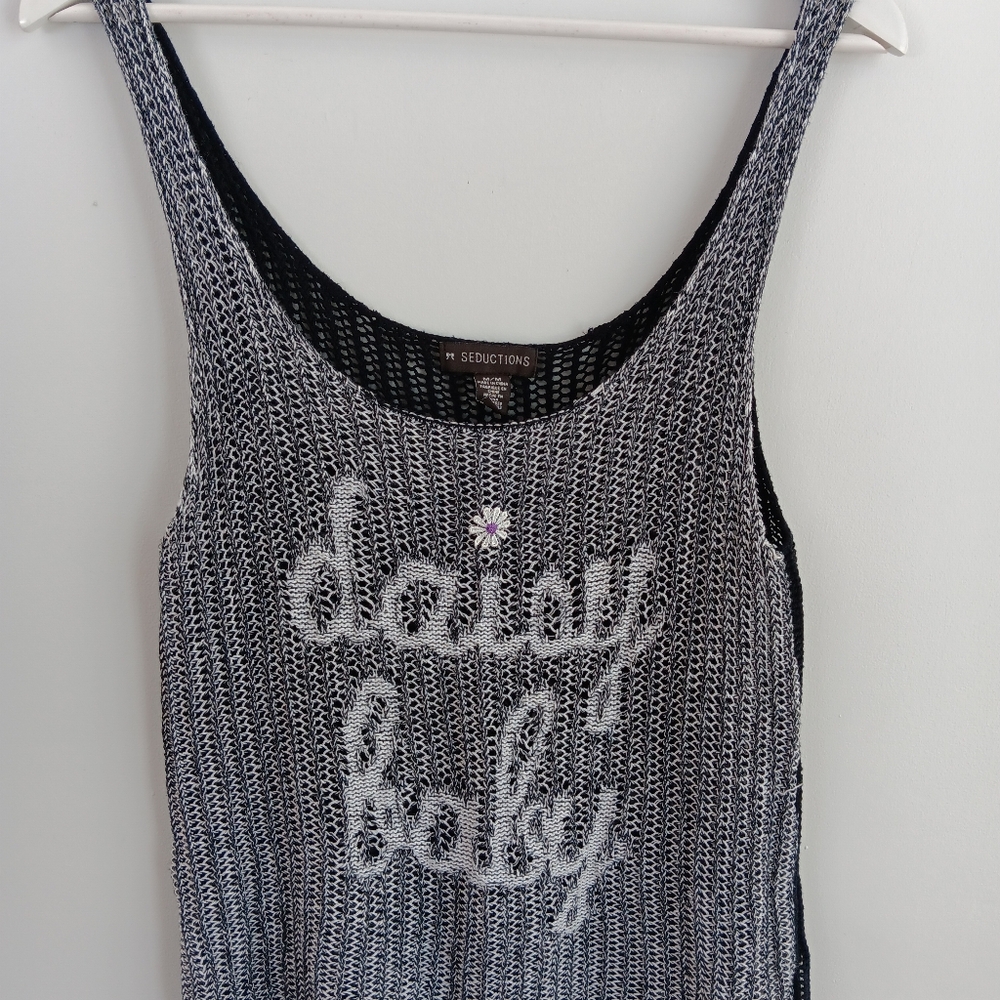 Seductions Vintage Style Knit Tank Top "daisy baby" Graphic M
